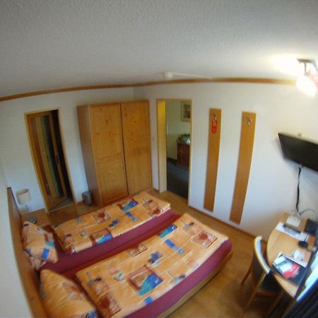 Cresta Hotel Клостерс Екстериор снимка