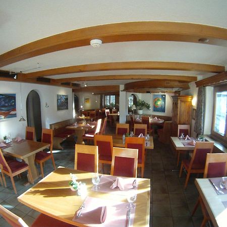 Cresta Hotel Клостерс Екстериор снимка