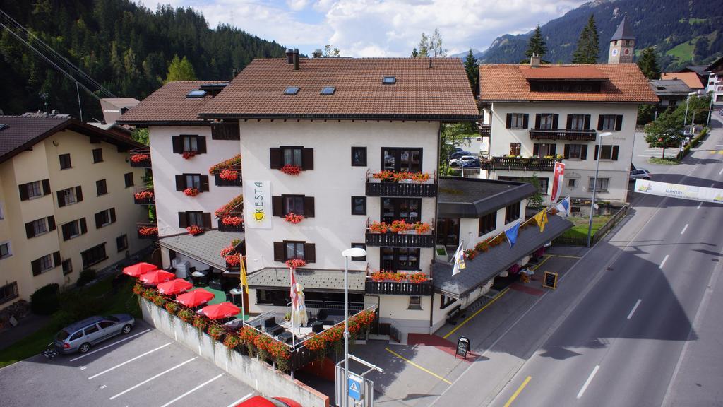 Cresta Hotel Клостерс Екстериор снимка